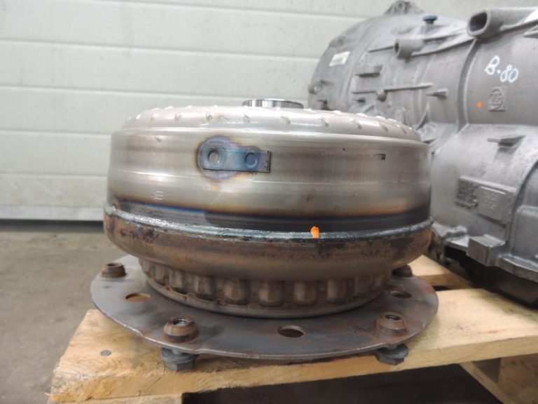 BMW F20 F20 F21 F22 F30 F30 F31 F32 F34 Automātiskā transmisija GA8HP50Z