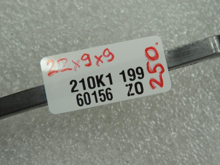 Oriģināla priekšējā durvju fiksatora lente Opel Vivaro B un Renault Trafic III 93867645