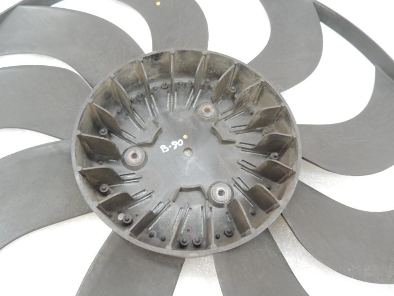 BMW F20, F21, F22, F30, F31, F34, F35 radiatora ventilatora lāpstiņas