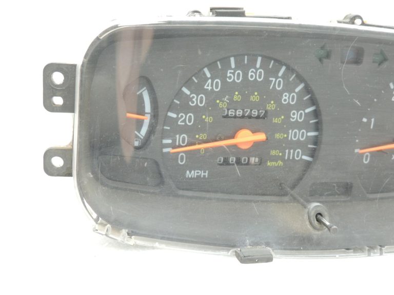 Mitsubishi L200 K7 2.5TD Spidometrs Instrumentu klastera spidometrs 🚨 MILEN 🚨