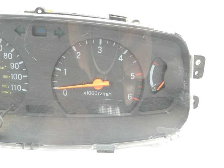 Mitsubishi L200 K7 2.5TD Spidometrs Instrumentu klastera spidometrs 🚨 MILEN 🚨