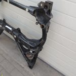 BMW F20 F21 F21 F22 F22 F30 F31 F34 F34 F35 Priekšējā tilta balsts 31106872118