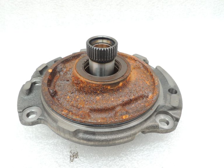 Oriģinālais Suzuki SX4 I RW416 1.6i benzīna automātiskās transmisijas eļļas sūknis 2280079CT1