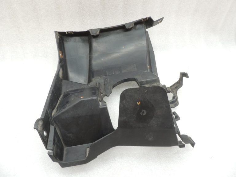 OE BMW F30LCI F31LCI priekšējā bampera miglas lukturu kronšteins, kreisais, LCI