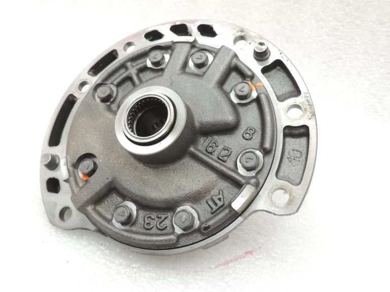 Oriģinālais Suzuki SX4 I RW416 1.6i benzīna automātiskās transmisijas eļļas sūknis 2280079CT1