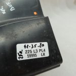 OE BMW F30LCI F31LCI priekšējā bampera miglas lukturu kronšteins, kreisais, LCI