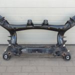 Oriģinālā BMW F30 F31 F33 F33 F36 aizmugurējā tilta sijas aizmugurējā tilta sijas 33316792507