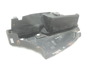 OE BMW F30 F31 F35 F80 aizmugurējā kreisā apakšējā apdare 51757258047