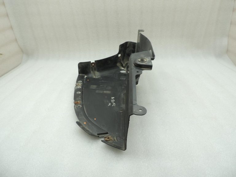 OE BMW F30 F31 F35 F80 aizmugurējā kreisā apakšējā apdare 51757258047
