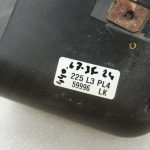OE BMW F30 F31 F35 F80 aizmugurējā kreisā apakšējā apdare 51757258047