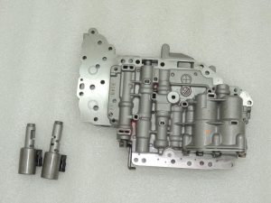 Suzuki SX4 vārstu bloka automātiskā transmisija AISIN 60-40 LE 2650079J11