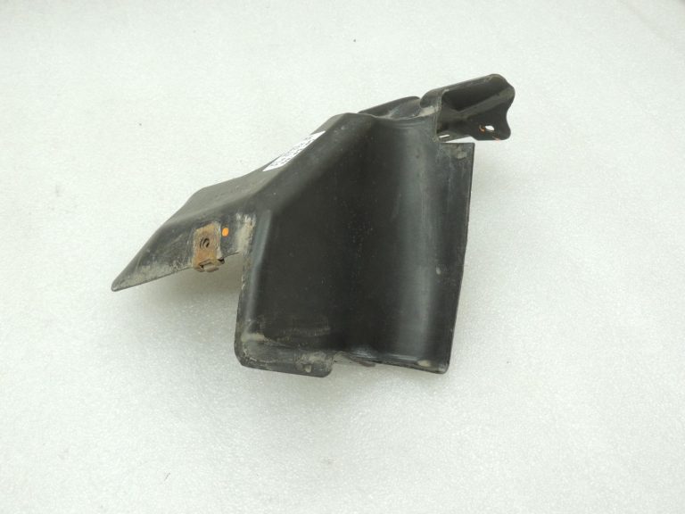 BMW F20, F21, F22, F30, F31 priekšējā kreisā riteņa arkas apdare