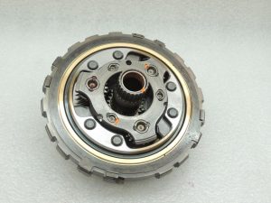 Oriģinālā Suzuki SX4 I RW416 1,6i benzīna automātiskā pārnesumkārba 2494077M10