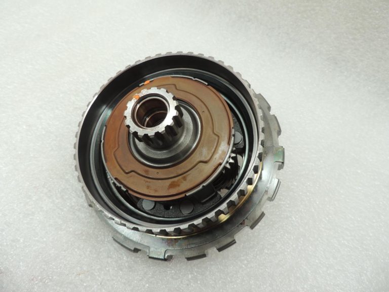 Oriģinālā Suzuki SX4 I RW416 1,6i benzīna automātiskā pārnesumkārba 2494077M10