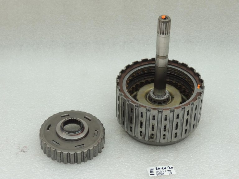 Oriģinālais oriģinālais Suzuki SX4 I RW416 1,6i benzīna automātiskās transmisijas priekšējais sajūgs 2420068J10