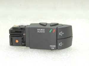 OEM Opel Vivaro B Renault Trafic III radio vadības slēdzis 91166323