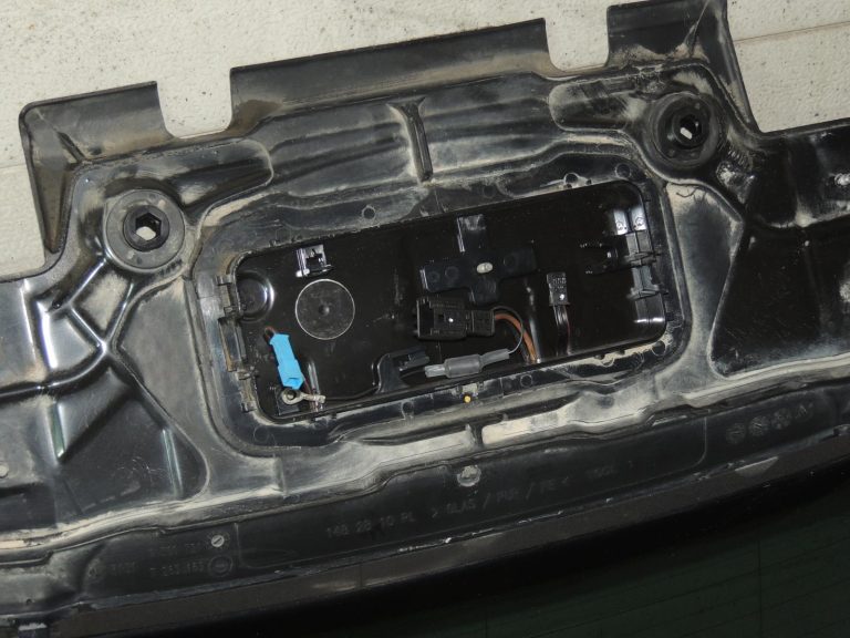 BMW 3\’ F31 +LCI aizmugurējā stikla stikls 51317300721