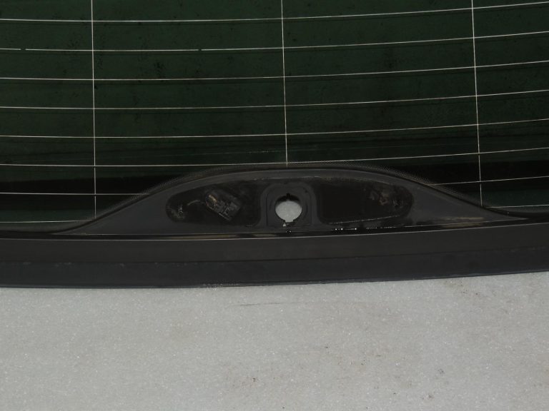 BMW 3\’ F31 +LCI aizmugurējā stikla stikls 51317300721