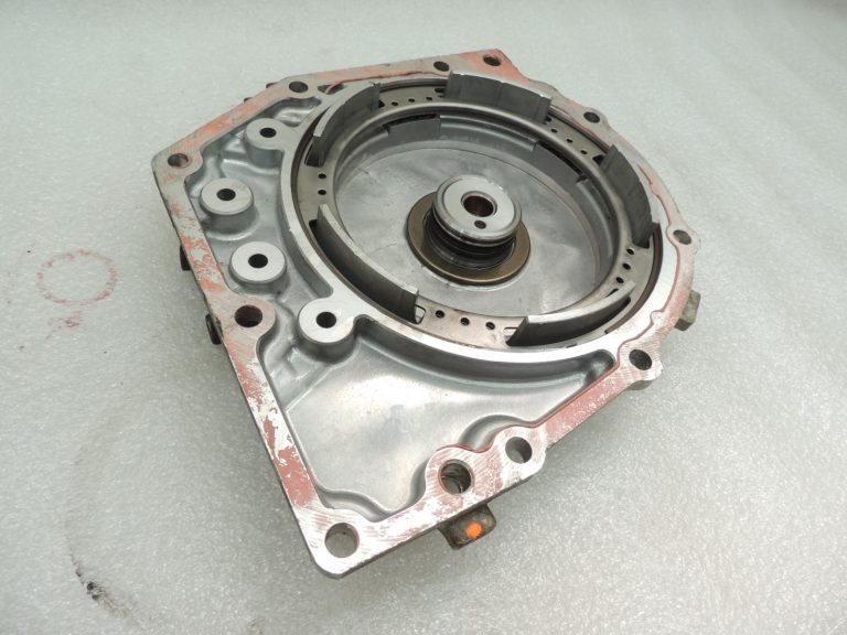 Oriģinālais oriģinālais Suzuki SX4 I RW416 1.6i benzīna automātiskās transmisijas vāciņš 2473070H10