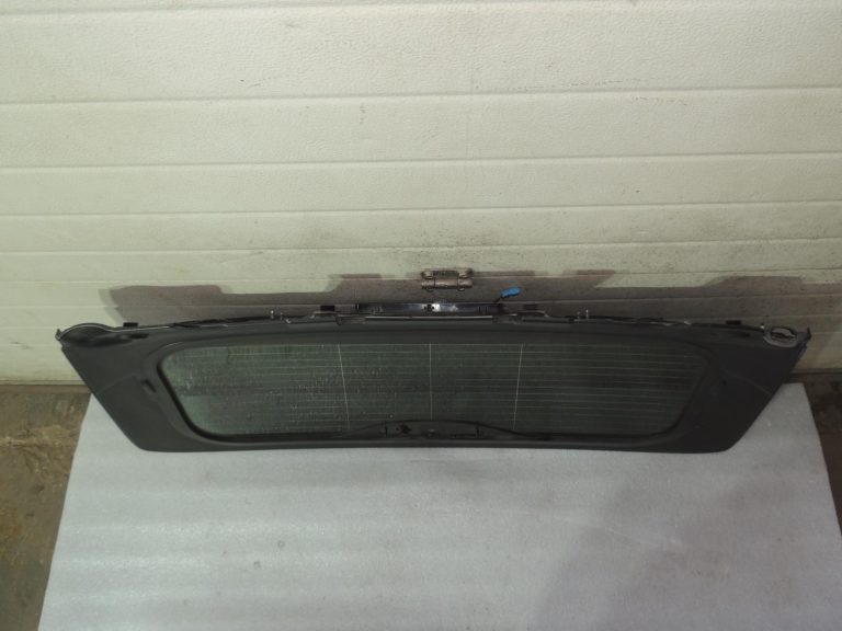 BMW 3\’ F31 +LCI aizmugurējā stikla stikls 51317300721