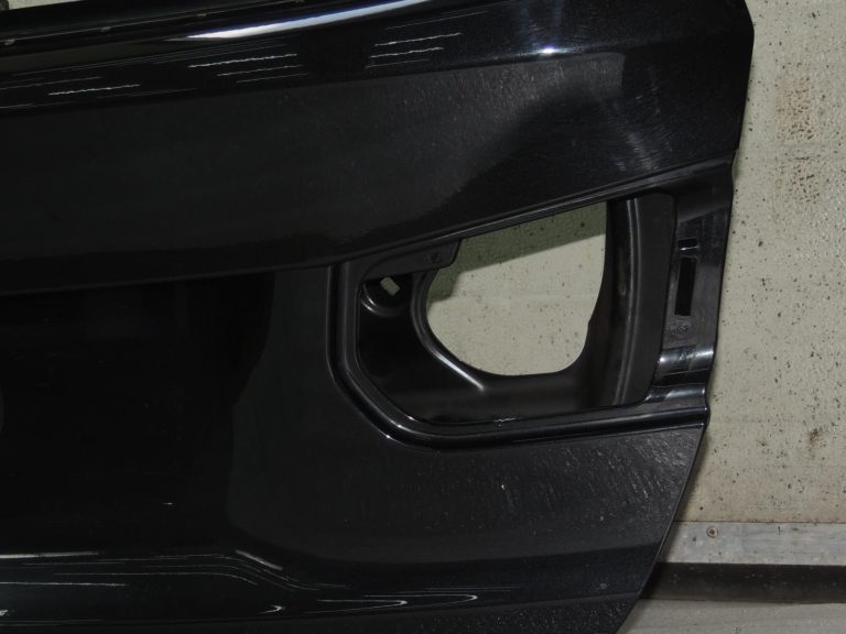 BMW 3\’ F31 +LCI aizmugurējās durvis 475 melns-safīra metālika 41007314180