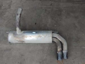OE BMW F30, F31, F32, F33, F36 dīzeļdzinēju izplūdes sistēmas galvenais klusinātājs 8578011