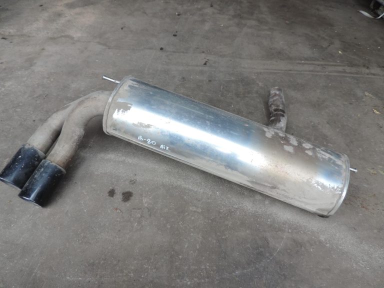 OE BMW F30, F31, F32, F33, F36 dīzeļdzinēju izplūdes sistēmas galvenais klusinātājs 8578011