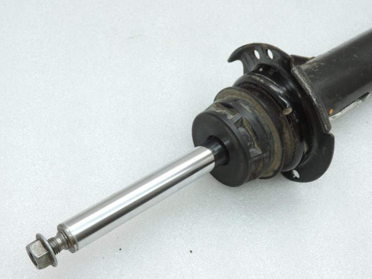 Oe BMW F31LCI priekšējais amortizators 31316873808 6873808