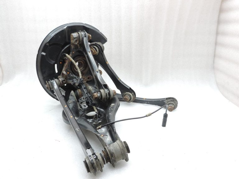 OE BMW 3. sērijas F30, F31, F35 pagrieziena gultnis aizmugurējai asij, kreisā puse 6792525