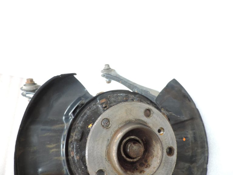 OE BMW 3. sērijas F30, F31, F35 pagrieziena gultnis aizmugurējai asij, labā puse 6792524