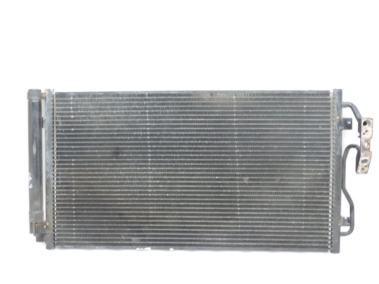 OE BMW F20, F21, F22, F30, F31 gaisa kondicionēšanas kondensators, AC radiators 64506804722