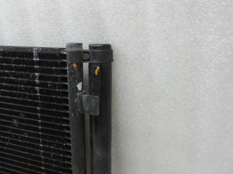 OE BMW F20, F21, F22, F30, F31 gaisa kondicionēšanas kondensators, AC radiators 64506804722