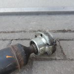 Volvo XC90 2,4D D5 automātiskā pārnesumkārba kardāna vārpsta 8689886