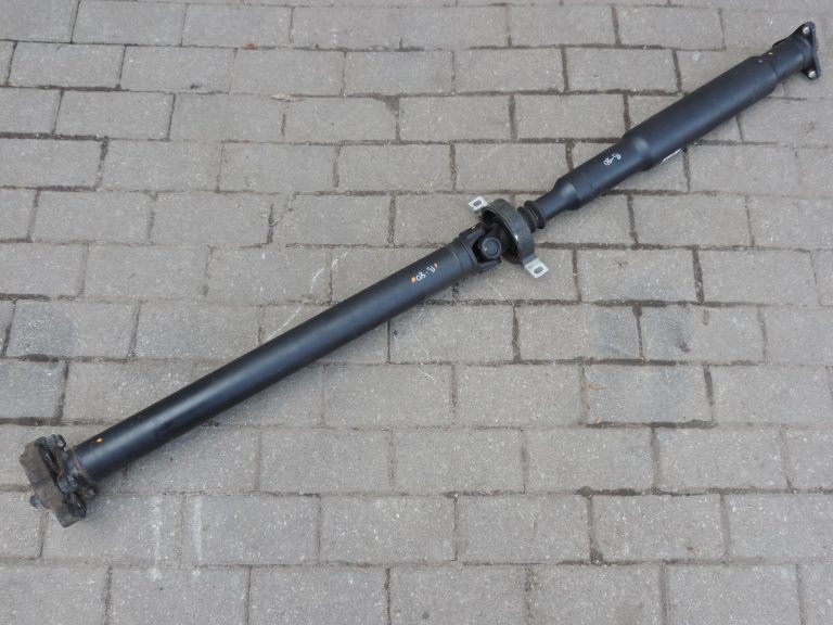 BMW X3 E83 mehāniskā pārnesumkārba kardāna vārpsta, garums 1252 mm, aizmugurējā, 26103414709
