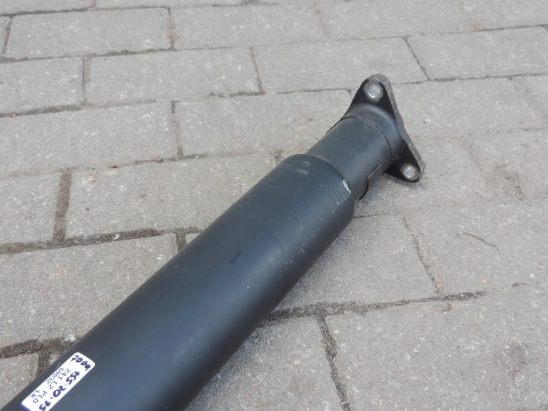 BMW F22, F30, F31, F32 automātiskā pārnesumkārba, kardāna vārpsta, garums 1571 mm, 8605231