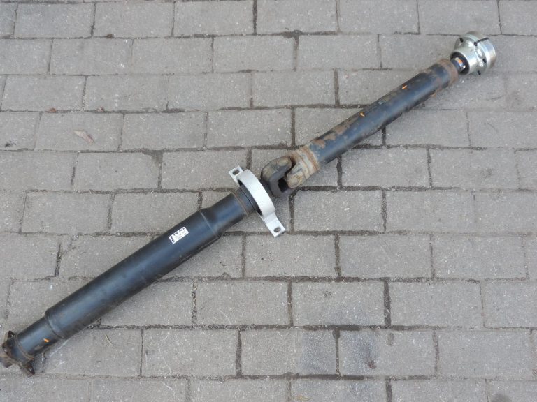 BMW X3 E83 mehāniskā pārnesumkārba kardāna vārpsta, garums 1252 mm, aizmugurējā, 26103414709