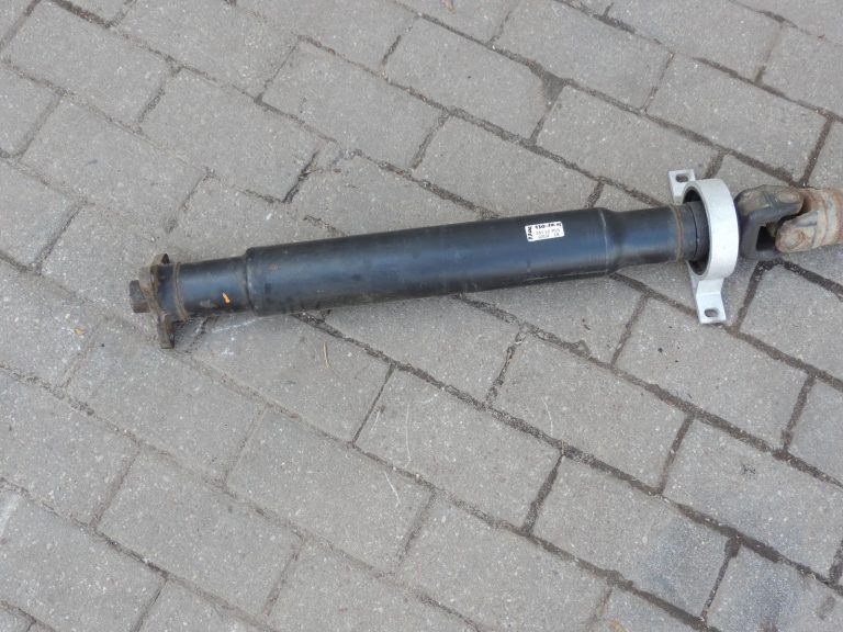 BMW X3 E83 mehāniskā pārnesumkārba kardāna vārpsta, garums 1252 mm, aizmugurējā, 26103414709