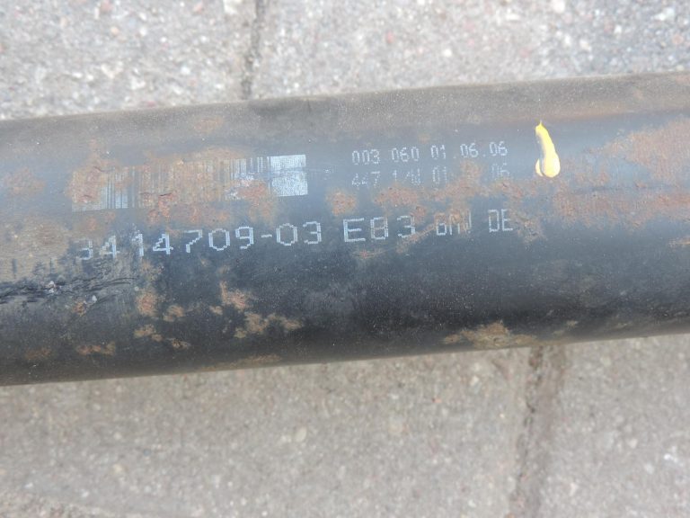 BMW X3 E83 mehāniskā pārnesumkārba kardāna vārpsta, garums 1252 mm, aizmugurējā, 26103414709