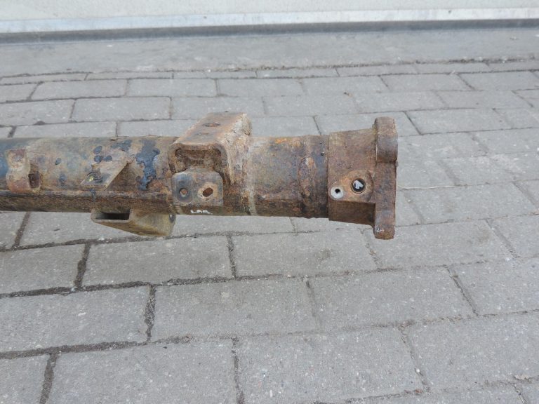 Ford Ranger P375 TKE 2.2 TDCi aizmugurējās ass korpuss EB3G-4001-BWC