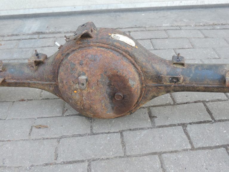 Ford Ranger P375 TKE 2.2 TDCi aizmugurējās ass korpuss EB3G-4001-BWC