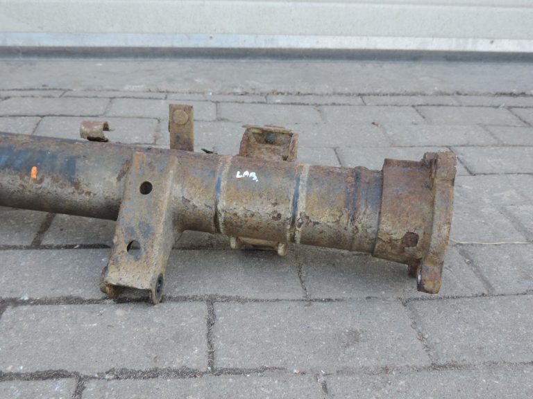 Ford Ranger P375 TKE 2.2 TDCi aizmugurējās ass korpuss EB3G-4001-BWC