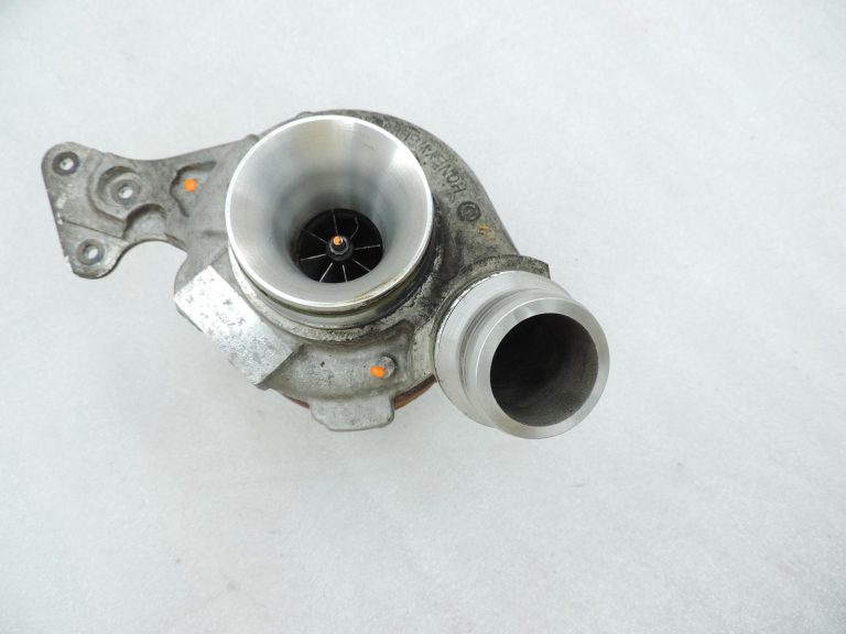 OE BMW F20 F21 F22 F30 F31 2,0 dīzelis B47 turbokompresors 8570082 🚨 Bojāts 🚨