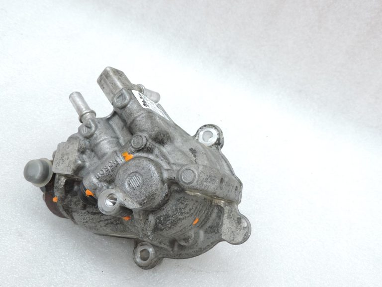 OE BMW F20, F21, F22, F30, F31 2,0 dīzelis B47 degvielas sūknis, augstspiediena sūknis 8511626