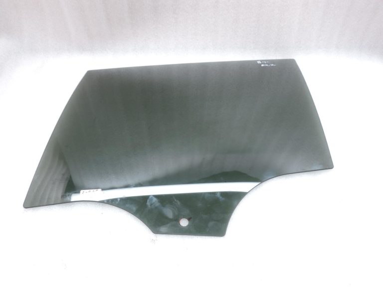 Oe BMW F31 F31LCI SSG aizmugurējā kreisā durvju stikla tonētais variants 51357259843