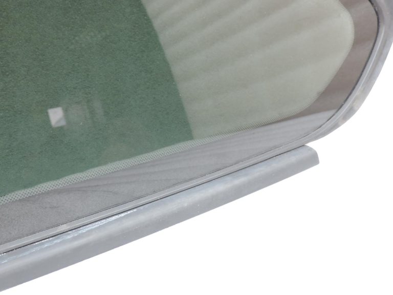 Oe BMW F31 F31LCI SSG aizmugurējais kreisais sānu logs, tonēts 51377259247