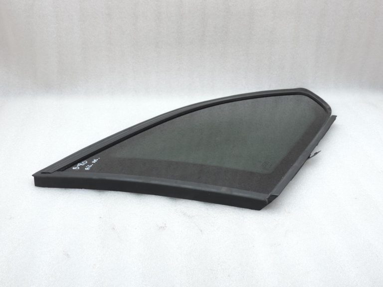 Oe BMW F31 F31LCI SSG aizmugurējais kreisais sānu logs, tonēts 51377259247