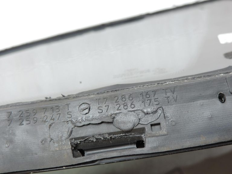 Oe BMW F31 F31LCI SSG aizmugurējais kreisais sānu logs, tonēts 51377259247