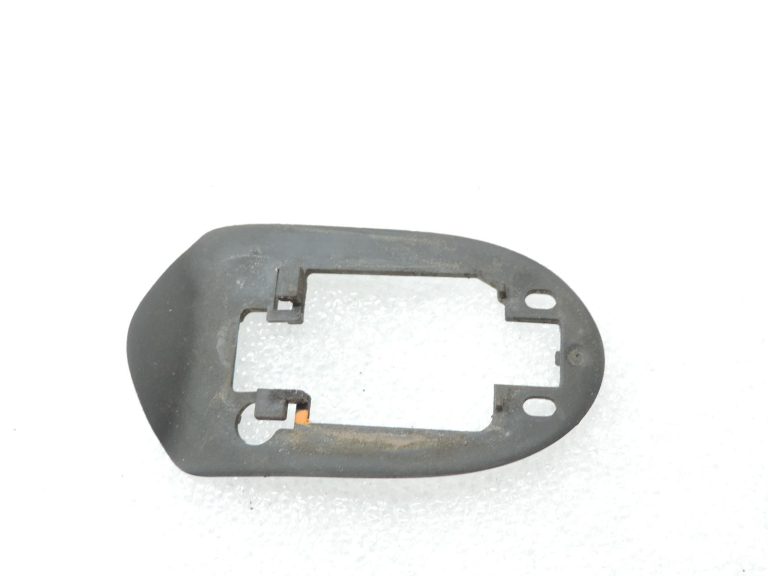 BMW F20, F90, F30, F31, F34, F35 aizmugurējā kreisā durvju rokturi 51217207561 475 melna