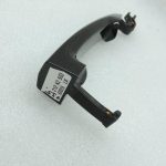 BMW F20, F90, F30, F31, F34, F35 aizmugurējā kreisā durvju rokturi 51217207561 475 melna