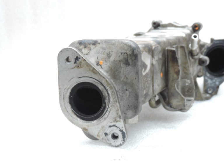 OE BMW F20, F21, F22, F30, F31, F34 dīzeļdzinēju B47 AGR dzesētājs 11717822347